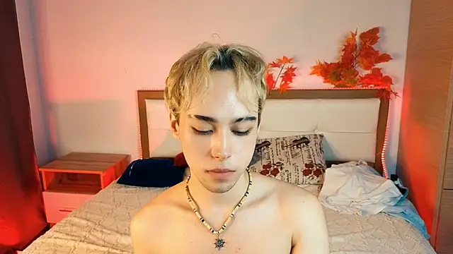Yan_Cat live sex cam