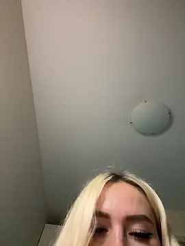 xDinnax live sex cam