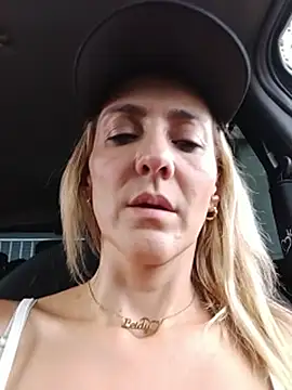 Monita_Med live sex cam