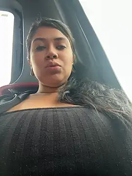 emilyjohanson live sex cam