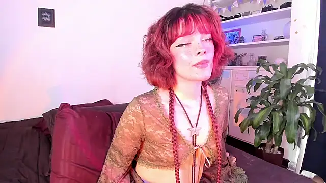 iukyvital live cam on StripChat