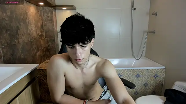 Nathan_Owen live sex cam