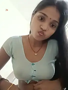 Harini_Gautam live cam on StripChat