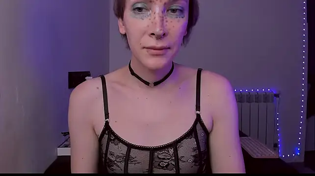 Lyricca live cam on StripChat