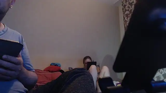 MoonedByEva2025 live cam on StripChat