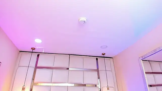 elizavenus live cam on StripChat