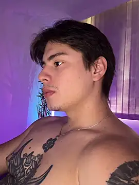 Giordano_Russo live cam on StripChat