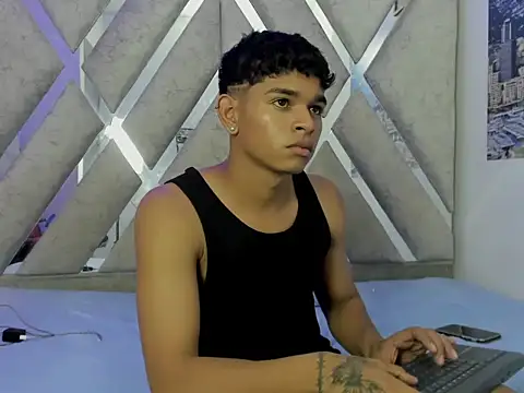 nova_mitchell7 live sex cam