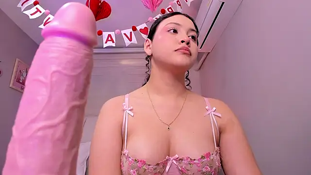 hanah_line live cam on StripChat