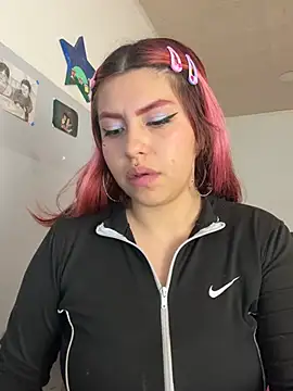 LilMoon_ live cam on StripChat