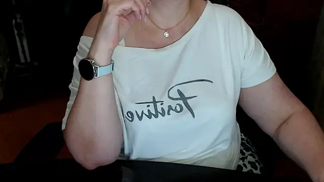 AlisaHot55 live cam on StripChat