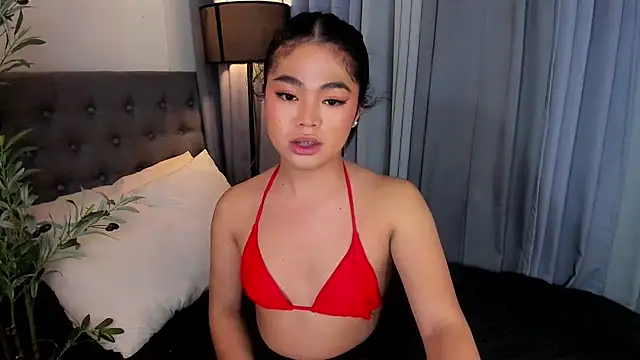 AsianHugecockAnna live cam on StripChat