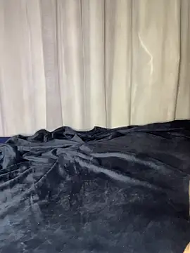Bellabootie live cam on StripChat
