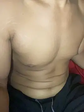 Bully-BoyRJ live cam on StripChat