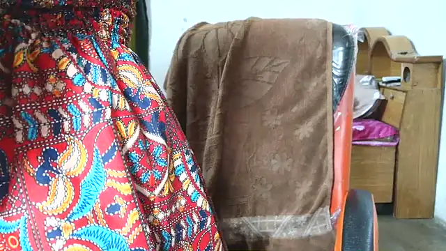 Cute_Mahi22 live sex cam