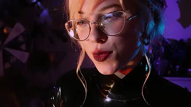 Scarlett_Wanner live cam on StripChat