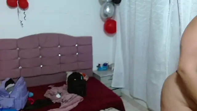 LITTLEJULES live sex cam