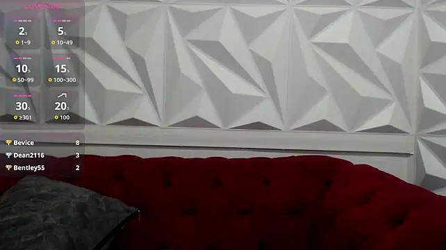 freya_velvet live cam on StripChat