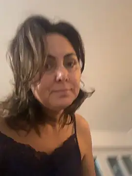 Emma_roqueen live sex cam