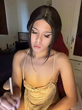 Plaxxxtique live cam on StripChat