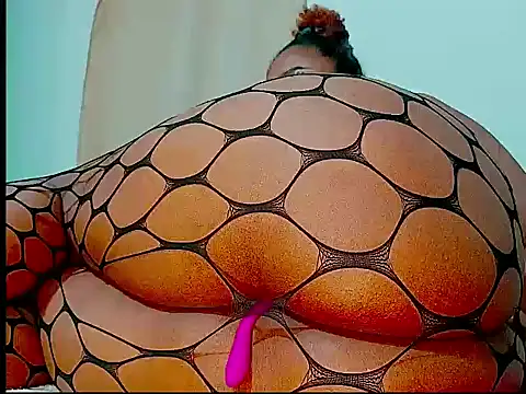 Blackk_girl live cam on StripChat