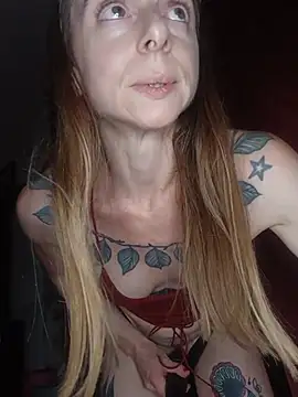 Sexwestworld live cam on StripChat