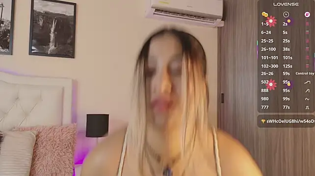 Rubyross21 live sex cam