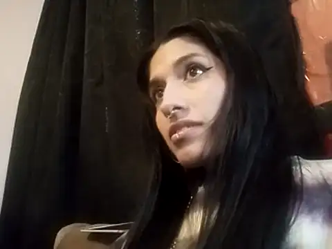 FRANCHESCA_LOVE_ live cam on StripChat