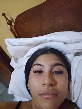 skinnyrox live sex cam