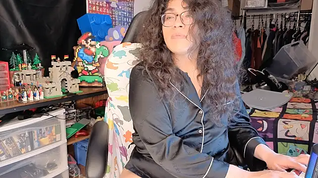 ShinyCherub live sex cam