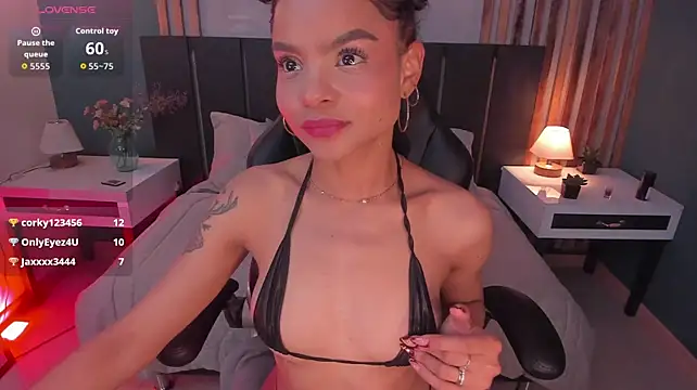 Ambarmoon_ live cam on StripChat