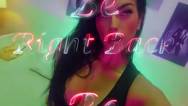 Alicee_Levine live cam on StripChat