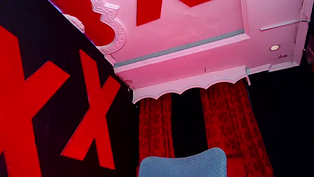 abrilbigcock live sex cam