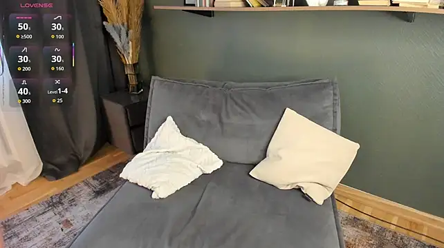 JannetFlaks live sex cam