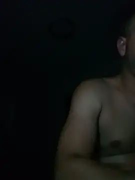 Andreas1255 live sex cam