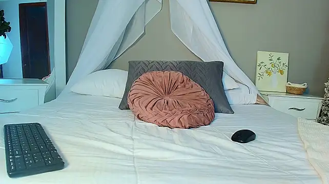 bloom_apple live sex cam