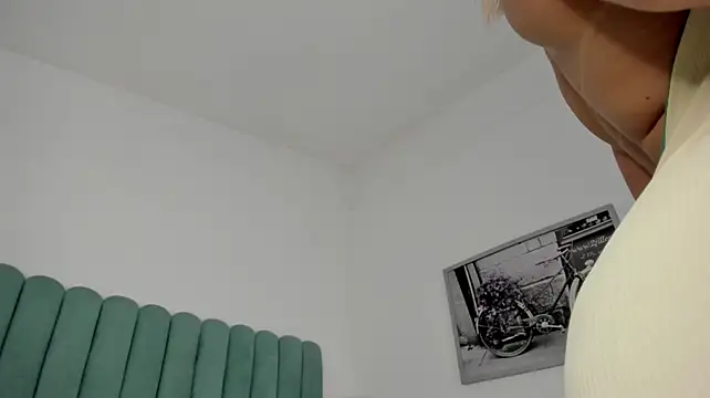 kimjonnes01 live sex cam