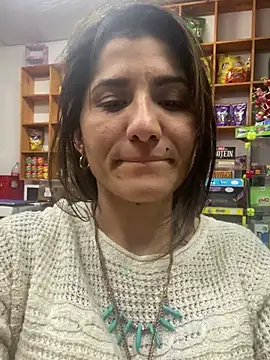 AlejandraMilano live sex cam