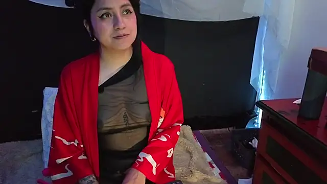 AbsentaVert live cam on StripChat