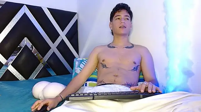 Levy_Steve live sex cam