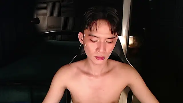 asian_dai live cam on StripChat