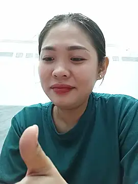 Poly_baby live cam on StripChat