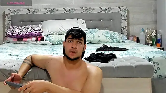 JaceAndAlec live cam on StripChat