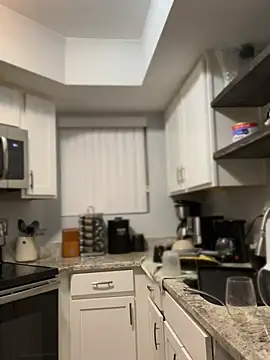 CandyLuxxxx live sex cam