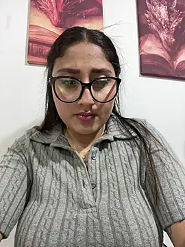 croftsmila live sex cam