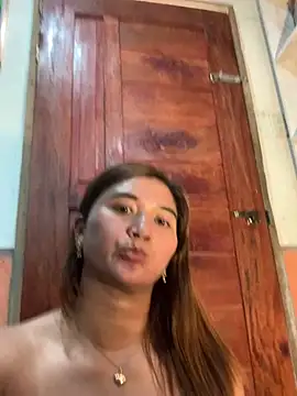 Ms_America16 live cam on StripChat