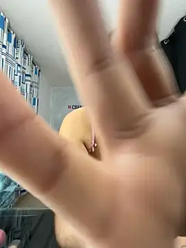 Monica17 live sex cam
