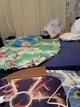 PleasingPilot1 live cam on StripChat