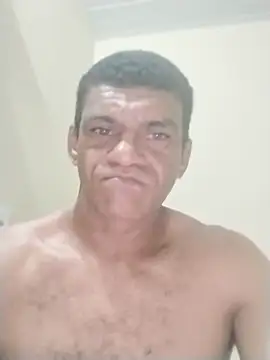 TiagosafadoFortaleza live cam on StripChat