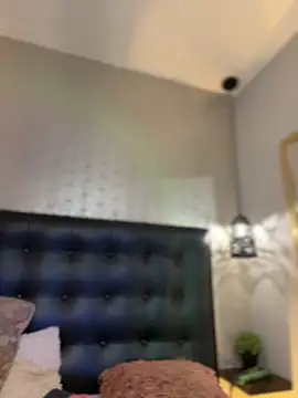 MiahWindsor live sex cam